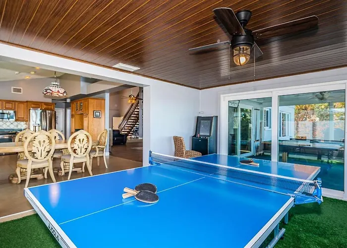 New Listing Tropical Island House Clearwater Beach