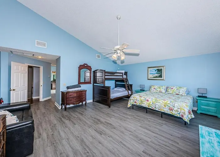 Villa New Listing Tropical Island House