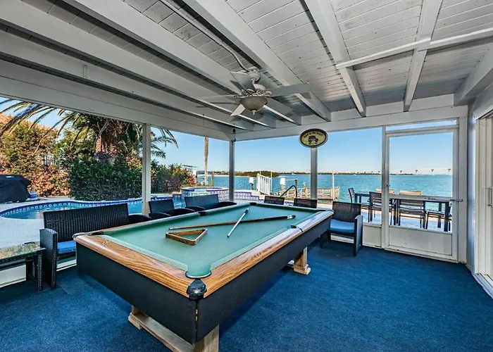 Villa New Listing Tropical Island House Clearwater Beach